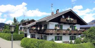 Schwimmbadstraße 2, reit im winkl, saksamaa näita kardil (189 m kaugusel kesklinnast). Alpenstern Enzian Ferienwohnungen In Krun Alpenstern Enzian