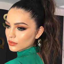 Jesus Esquer Studio legði út eina...