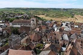 L'enfant qui est fran ais en vertu. Sancerre Est Le Village Prefere Des Francais 2021 Une Premiere En Centre Val De Loire Actu Chartres