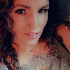 Emily Halford's Instagram, Twitter & Facebook