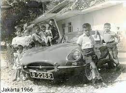 Jaguar Xke 1966 Mobil Klasik Mobil Klasik