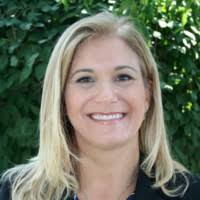 800+ perfiles de «Mayton»