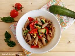 Pasta Fredda Integrale Con Zucchine Grigliate E Pomodori