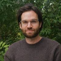 300+ "Dámico" profiles