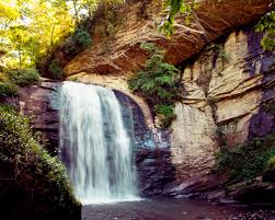 Asheville (nc micropolitan statistical area) and brevard fall into some of this area. The 5 Best Waterfall Walks Hikes And Haunts In Asheville Nc Outdoortrip