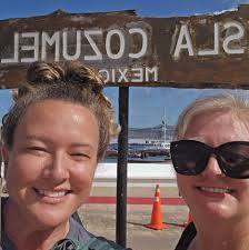 Can anyone recommend me a book with the same vibe as the series 'Inventing  Anna'? Tysm!