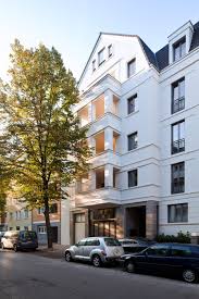 Die wohnung bietet ihnen drei großzügige räume neben küche, diele, bad und einem großen und sonnigen westbalkon. Unter Den Linden Dusseldorf Rkw Architektur