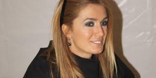 1996 yılında evlendiği manken tuğba altıntop'tan 2003'te boşandı. Tugba Ozay Kimdir Tugba Ozay In Saglik Durumu Nedir