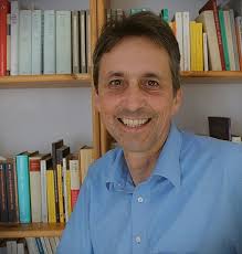 DER MENSCH, EINE MASCHINE? Viktoria Schwendenwein und Reinhold Esterbauer  über La Mettrie's "L'homme machine"