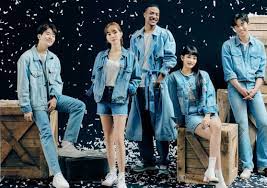 New netflix series so not worth it (내일 지구가 망해버렸으면 좋겠어) is debuting this week, and it will be so worth your time. Netflix S So Not Worth It Releases Exciting Behind The Scenes Video Cast Directors Detail The Upcoming K Sitcom Kdramastars