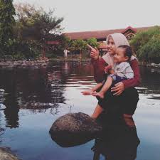 Untuk harga tiket masuk taman legenda tmii sebesar 25 ribu rupiah, untuk masuk ke beberapa wahana lainnya seperti theater legenda. Review Lokasi Dan Harga Tiket Masuk Tlatar Boyolali Pariwisataku