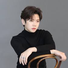 Ren Opens Up About NU'EST's Disbandment, Pros And Cons Of Promoting Solo,  The Charm Of Musicals, And More | Soompi