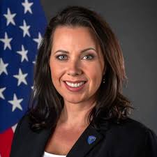 This morning, Simon Sinek and I had the privilege of keynoting the  California Police Chiefs Association Women Leaders in Law Enforcement  (WLLE) conference in San Diego, CA. Simon was so inspired by… |