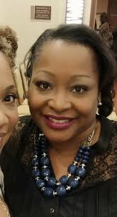 Clove secret for bold brows and lashes