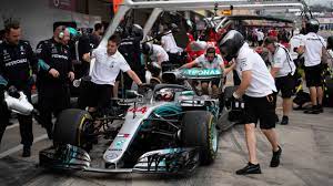 The british team has reunited with mercedes after six years split evenly between its dreadful honda alliance and its renaissance with renault. F1 Lewis Hamilton Stand Mercedes Defi Moteurs