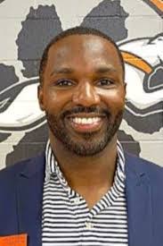 Kenyon Miller's Instagram, Twitter & Facebook