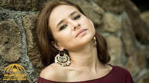 Check spelling or type a new query. ØªØ²ÙˆØ¬Øª ÙÙŠ Ø³Ù† Ø§Ù„Ù€ 17 ÙˆÙ„Ø¯ÙŠÙ‡Ø§ 4 Ø£Ø¨Ù†Ø§Ø¡ Ø§Ù„ÙÙ†Ø§Ù†Ø© Ù†ÙŠÙ„Ù„ÙŠ ÙƒØ±ÙŠÙ… ØªØ³ØªØ¹Ø¯ Ù„Ù„Ø²ÙˆØ§Ø¬ Ù„Ù„Ù…Ø±Ø© Ø§Ù„Ø«Ø§Ù„Ø«Ø© ÙˆØªÙƒØ´Ù Ø¹Ù† Ø§Ø³Ù… Ø§Ù„Ø¹Ø±ÙŠØ³ ØµØ­ÙŠÙØ© Ø§Ù„Ù…Ø±ØµØ¯