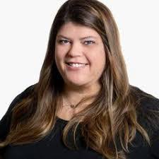 Lori Lawson's Instagram, Twitter & Facebook