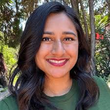 TEAM — Visual and Performing Arts Education Program (VAPAE)