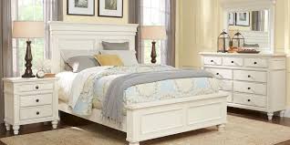 Lake Town Off White 5 Pc King Panel Bedroom Rooms To Go In 2020 Bedroom Panel King Size Bedroom Furniture Sets Bedroom Sets