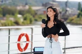 Aus der show zu schneiden. Dsds Am 2 2 2021 Kandidaten 3 Goldene Cd Viele Deutsche Lieder