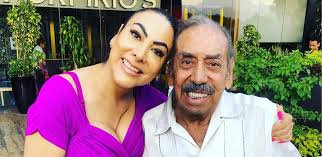 Lalo "El Mimo" se encuentra hospitalizado y piden oraciones para su  recuperación - Uniradio Informa