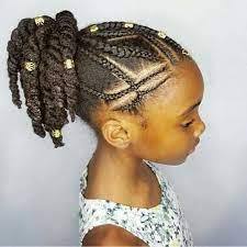 Du volume et de l'aplati. Belle Coiffure Cheveux Crepus Pour Enfant Cheveux Crepus Idee Coiffure Cheveux Crepus Coiffure Enfant