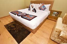 Budget Hotels In Amritsar Hotel Dnr Pride Budget Hotel Hotel Home Decor