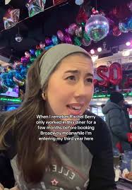 How Hard Is It to Get into Ellens Stardust Diner