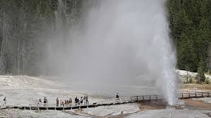Located in yellowstone national park, this incredible natural feature has been drawing visitors for more than a century. Old Faithful Yellowstone National Park U S National Park Service