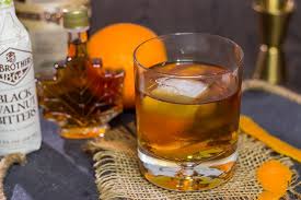 It makes a drink experience you'll never forget. Smoked Old Fashioned Put A Fun Spin On A Classic Cocktail
