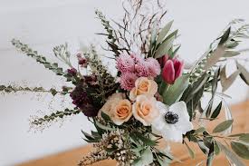 Find fresh wholesale flowers, including roses, hydrangeas, orchids , mini callas and more wedding flowers with free shipping everyday! Wedding Flowers