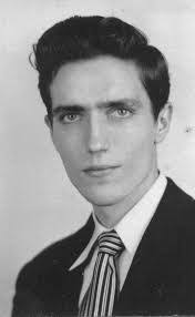 Mavis Drake's Instagram, Twitter & Facebook