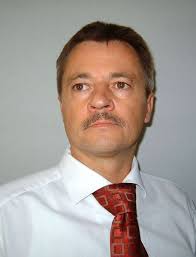 Formen, Füllen und Siegeln im Fünfertakt || Bild 6