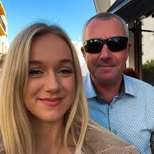 Hannah Nuttall (@hannah_nuttall) • Instagram photos and videos