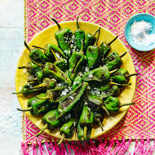 Padrón peppers, also called herbón peppers, are a variety of peppers (capsicum annuum) from the municipality of padrón in northwestern spain. Padron Peppers Cook With M S