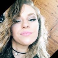 Ashley Fredrickson's Instagram, Twitter & Facebook