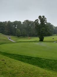 Marathon Petroleum's Catlettsburg employees hit the links for a good cause