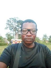 The brotherhood have to protect this Lady 😃