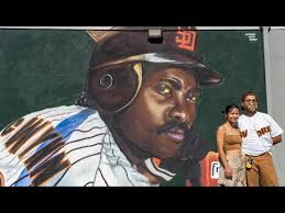 The story behind the new Tony Gwynn mural in City Heights