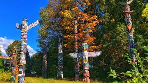 Nounedit · any natural object or living creature that serves as an emblem of a tribe, clan or family. Totem Poles In Stanley Park Brockton Point Totem Pole Vancouver Reisebewertungen Tripadvisor