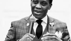 Youths and young adults particularly those around the camp ground from lagos. Dokdkk2ayoe7cm