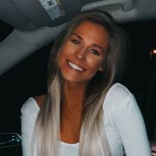 Suzanne Wiggins's Instagram, Twitter & Facebook