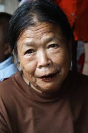 Risa de la mujer de Karen imagen editorial. Imagen de abuela