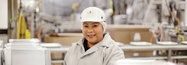 The company makes frozen entrees and meals customized to customer specifications; Careers Request Foods