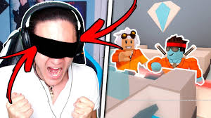 Solo los entregan los miembros oficiales del personal de roblox. Los 8 Juegos Prohibidos De Roblox Secretos Youtube