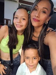 Anita Justiniano's Instagram, Twitter & Facebook