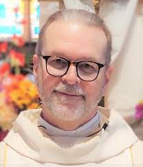 Ralph Howe's Instagram, Twitter & Facebook