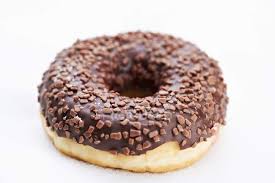 Versate nella planetaria la farina con il lievito fresco precedentemente sciolto nel latte. Ciambella Con Glassa Al Cioccolato Panificio Cucina Stock Photo 151278534
