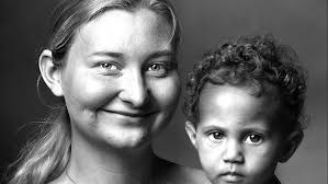 Global Feminisms: Lida Abdul